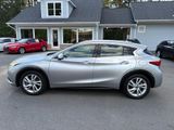 Used 2017 INFINITI QX30 Premium w/ Navigation Package image 2