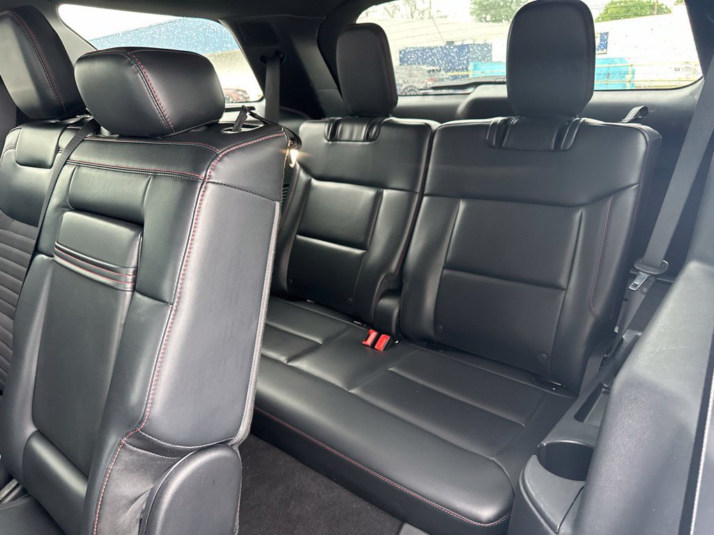 Certified 2025 Ford Explorer ST-Line w/ ST-Line Street Pack AWD/4WD image 18