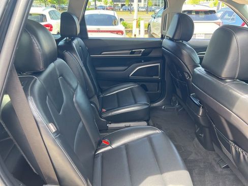 Used 2025 Kia Telluride S AWD/4WD image 15