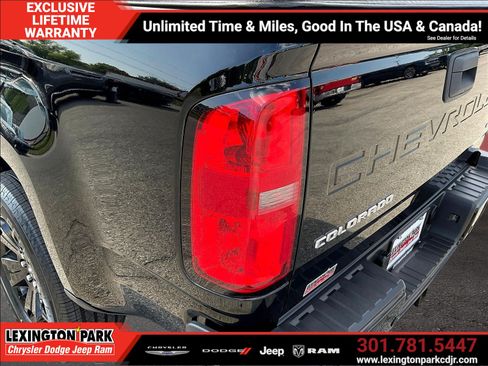 Used 2021 Chevrolet Colorado Z71 w/ Z71 Midnight Edition AWD/4WD image 22