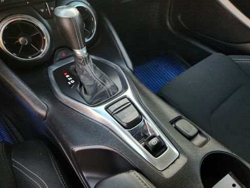 Used 2016 Chevrolet Camaro SS image 14
