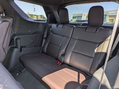 New 2026 Ford Explorer Platinum image 13