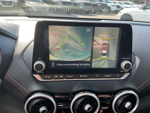 Certified 2024 Nissan Sentra SR w/ SR Premium Package image 18