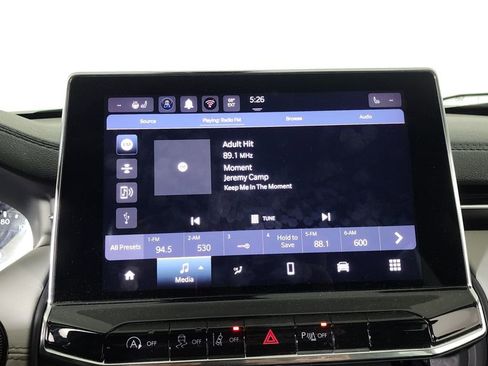 Used 2022 Jeep Compass Limited image 20