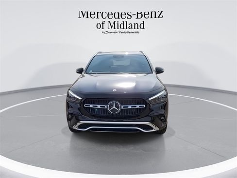 New 2025 Mercedes-Benz GLA 250 image 3
