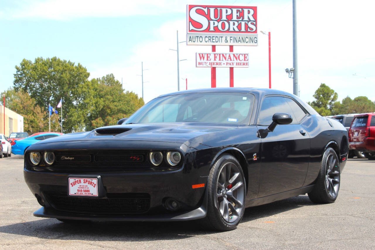 Used 2020 Dodge Challenger R/T Scat Pack RWD image 7