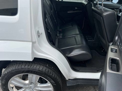 Used 2012 Jeep Liberty Limited Jet w/ Comfort/Convenience Group AWD/4WD image 24