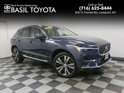 Used 2022 Volvo XC60 T8 Inscription w/ Advanced Package AWD/4WD image 1