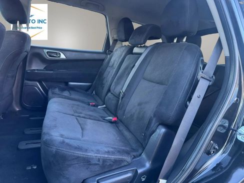 Used 2016 Nissan Pathfinder SV AWD/4WD image 22