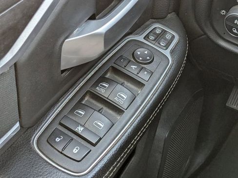 Used 2024 RAM 2500 Big Horn image 21