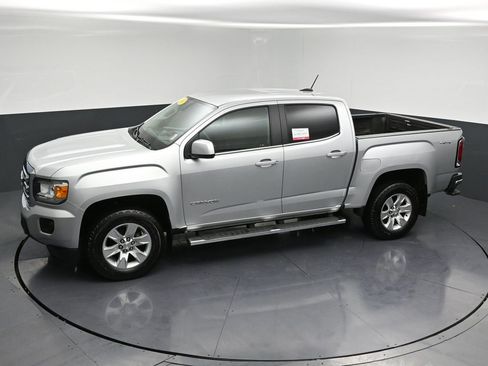 Used 2016 GMC Canyon SLE image 24