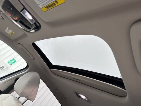 Used 2025 Hyundai Tucson SEL FWD image 16
