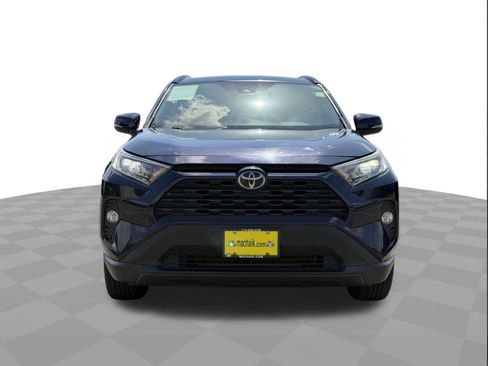 Used 2021 Toyota RAV4 XLE AWD/4WD image 8