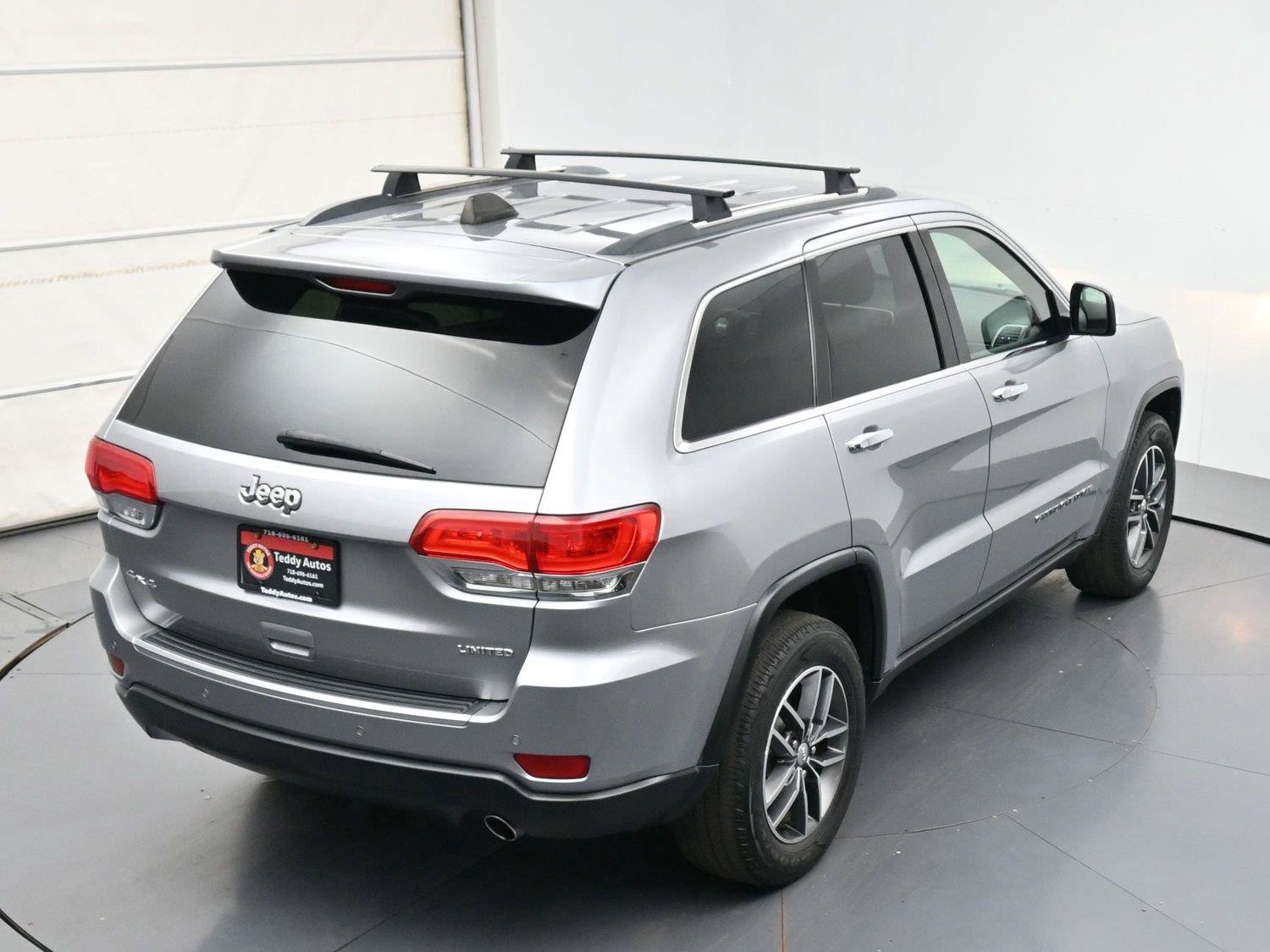 Used 2018 Jeep Grand Cherokee Limited AWD/4WD image 35