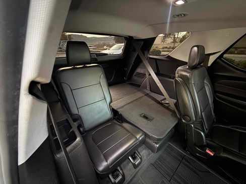 Used 2018 Chevrolet Traverse Premier w/ LPO, Black Accent Package image 58