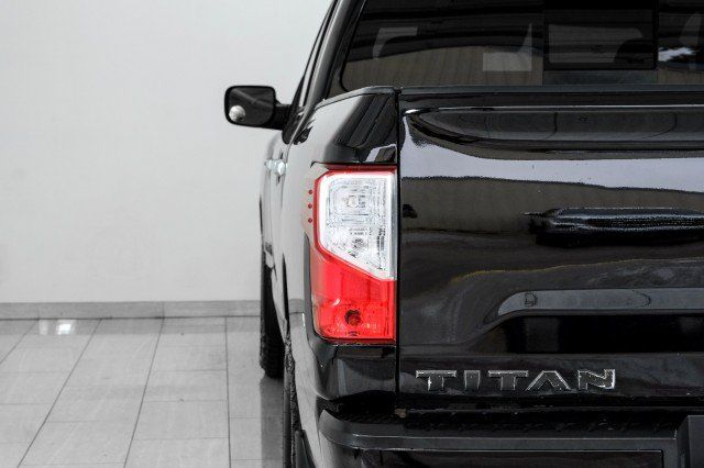 Used 2021 Nissan Titan SV w/ SV Convenience Package AWD/4WD image 45