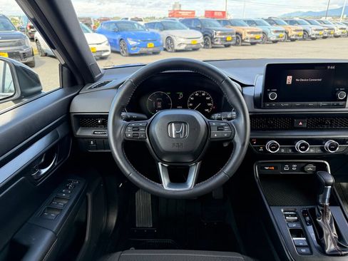 Used 2024 Honda CR-V Sport image 22