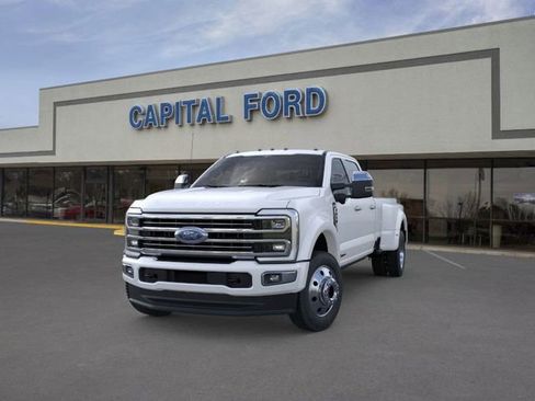 New 2026 Ford F450 Platinum w/ Platinum Plus Package AWD/4WD image 2