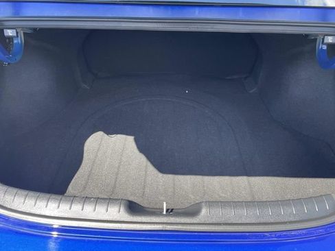 Used 2023 Hyundai Elantra SEL w/ Convenience Package FWD image 7