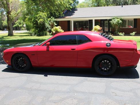 Used 2013 Dodge Challenger R/T w/ Sound Group II RWD image 38