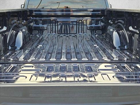 Used 2025 Ford F150 XL RWD image 6