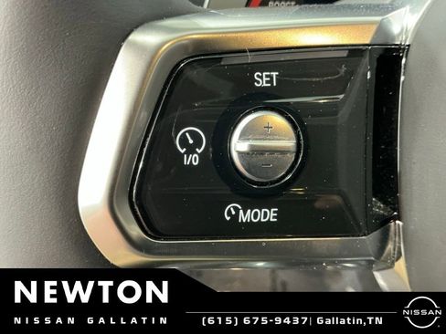 Used 2026 BMW 740i xDrive AWD/4WD image 91