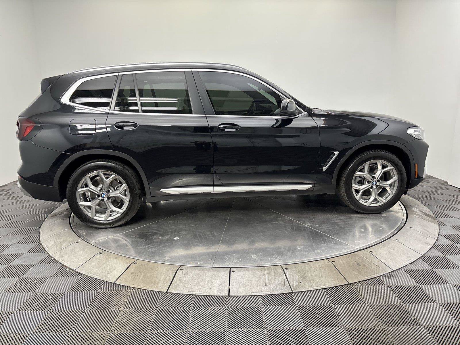 Used 2022 BMW X3 xDrive30i w/ Premium Package 2 AWD/4WD image 17