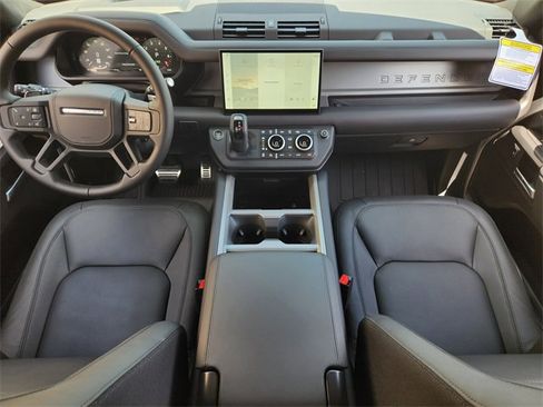 New 2025 Land Rover Defender 110 V8 image 19