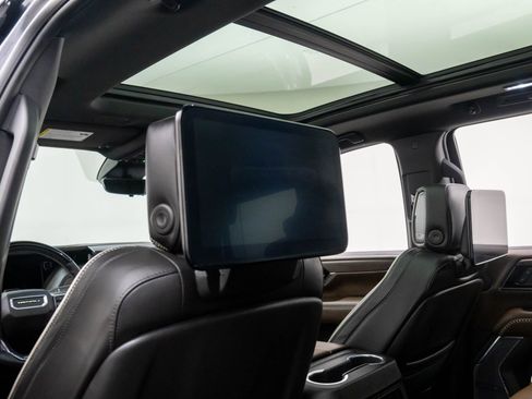 Used 2025 GMC Yukon Denali Ultimate image 20