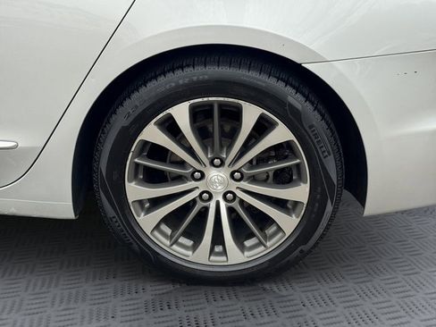 Used 2018 Buick LaCrosse Premium w/ Driver Confidence Package #2 image 28