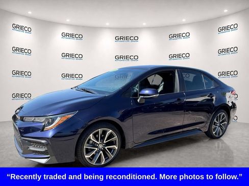 Used 2021 Toyota Corolla SE FWD image 3
