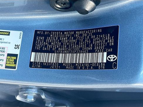 Used 2025 Toyota Corolla LE FWD image 30