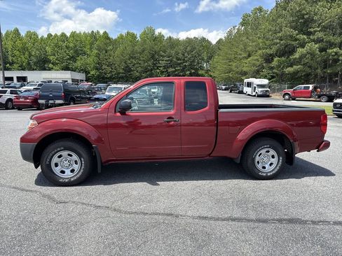 Used 2018 Nissan Frontier S RWD image 4