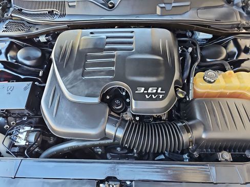 Used 2019 Dodge Challenger SXT w/ Blacktop Package RWD image 13