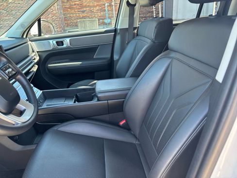 Used 2025 Hyundai Santa Fe SEL FWD image 29