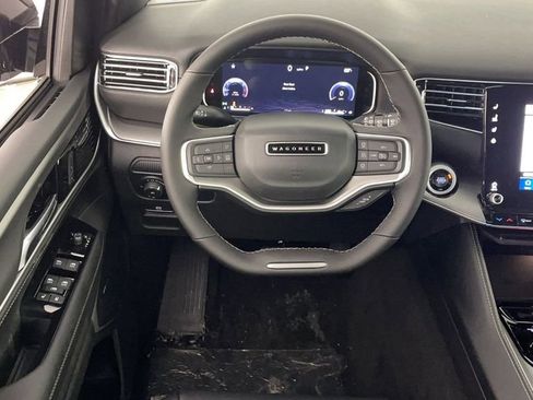 New 2025 Jeep Wagoneer Series II image 14