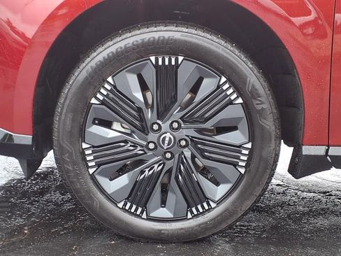 Used 2025 Nissan Murano Platinum w/ Cargo Package image 25