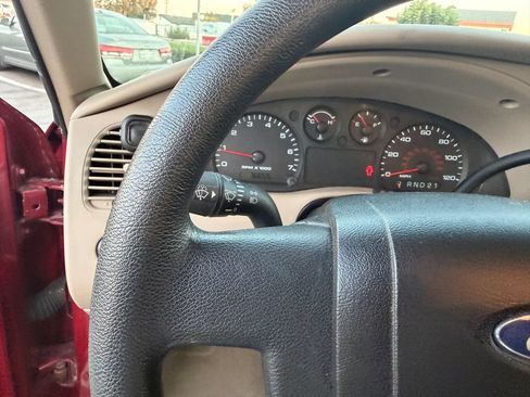 Used 2006 Ford Ranger XLT RWD image 14