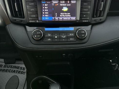 Used 2017 Toyota RAV4 XLE FWD image 16