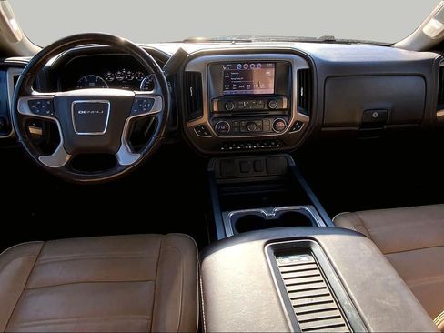 Used 2018 GMC Sierra 3500 Denali w/ Duramax Plus Package AWD/4WD image 16