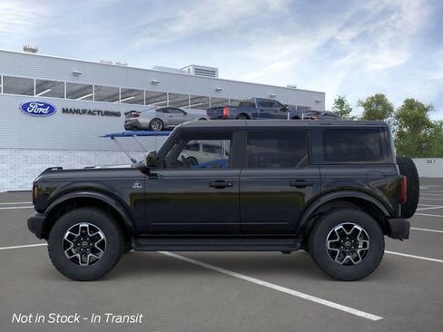 New 2026 Ford Bronco Outer Banks AWD/4WD image 3