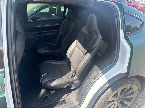 Used 2022 Tesla Model X AWD/4WD image 7
