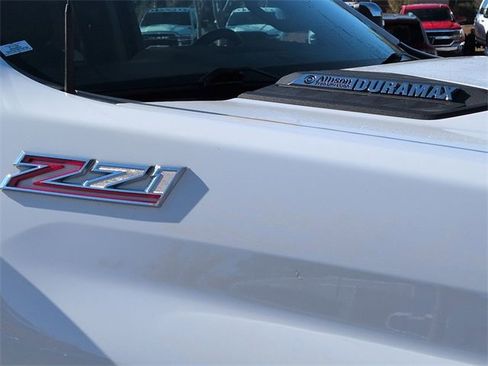 Used 2023 Chevrolet Silverado 3500 LTZ w/ Z71 Chrome Sport Edition image 12