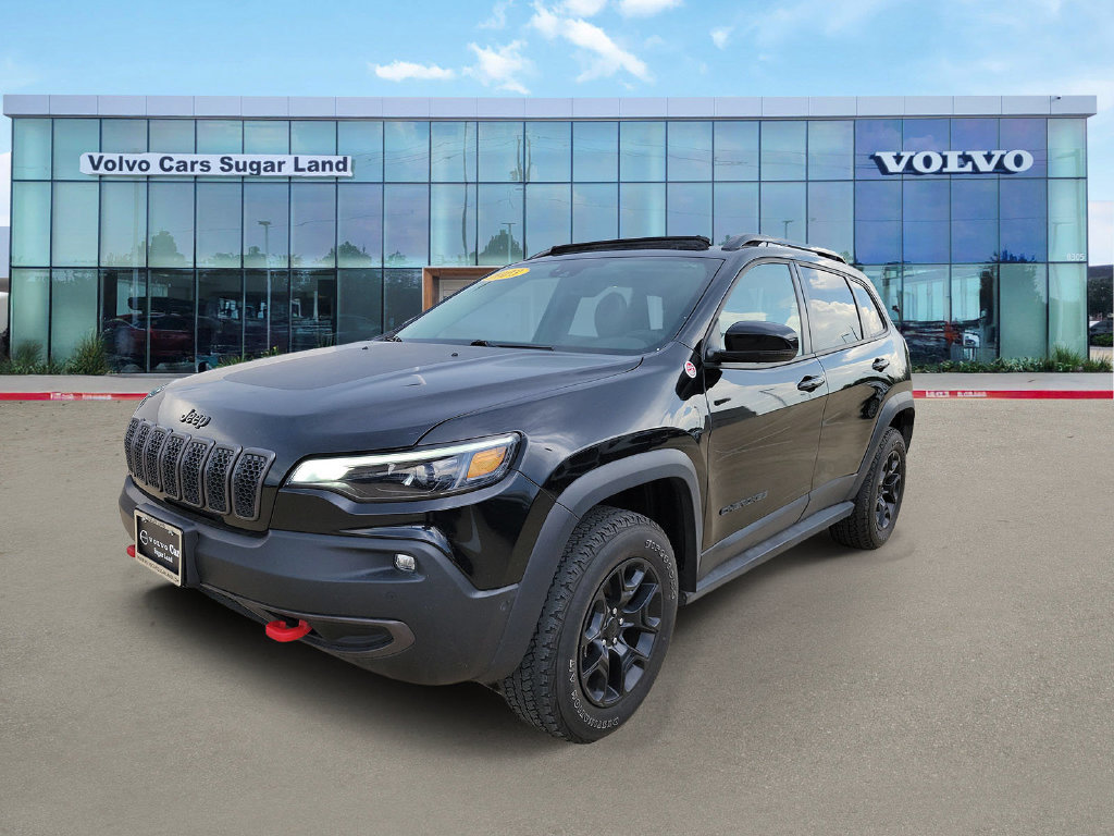 Used 2023 Jeep Cherokee Trailhawk w/ Sun & Sound Group AWD/4WD image 1