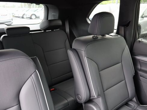 New 2025 Buick Enclave Preferred image 20