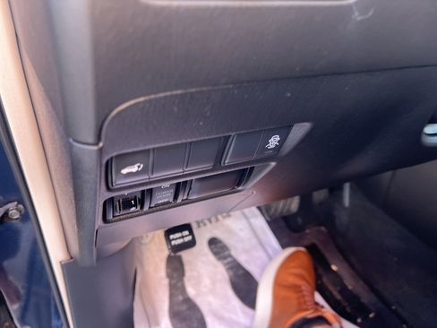 Used 2019 Nissan Armada SV w/ Driver Package image 13