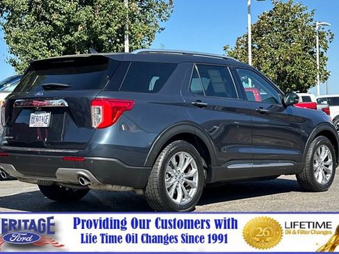 Certified 2022 Ford Explorer Limited w/ Equipment Group 301A image 4