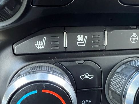 Used 2022 RAM 1500 Laramie image 42