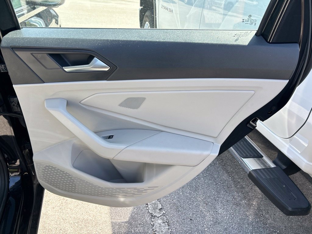 Used 2024 Volkswagen Jetta SE w/ Panoramic Sunroof Package FWD image 46