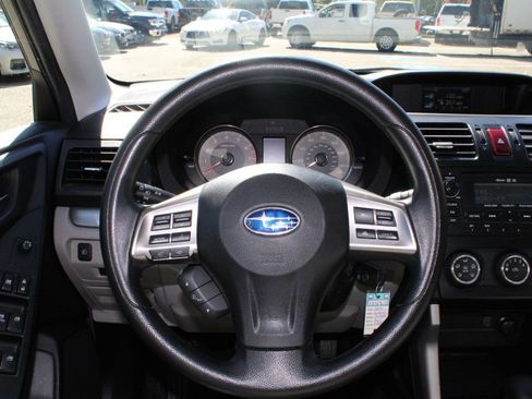 Used 2015 Subaru Forester 2.5i Premium image 10